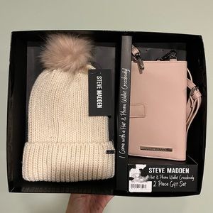 Steve Madden gift set